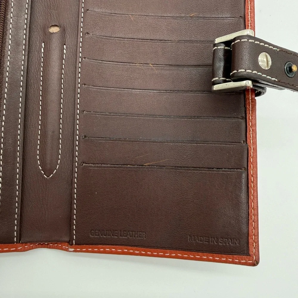 Puntotres Genuine Leather Travel Wallet Passport Organizer Brown Spain Zip